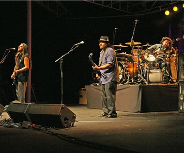 Los Lonely Boys - Wikipedia