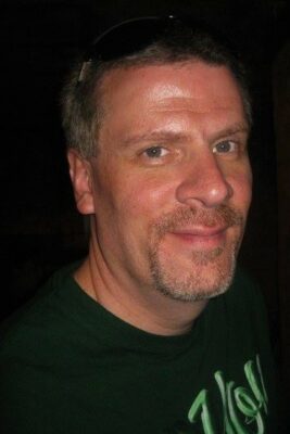 Jeffrey Owen headshot